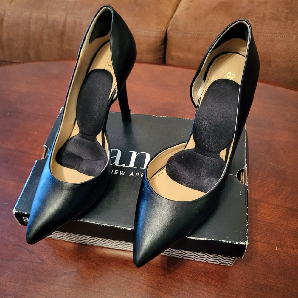 a.n.a Black Stiletto Heels with Glossy Finish